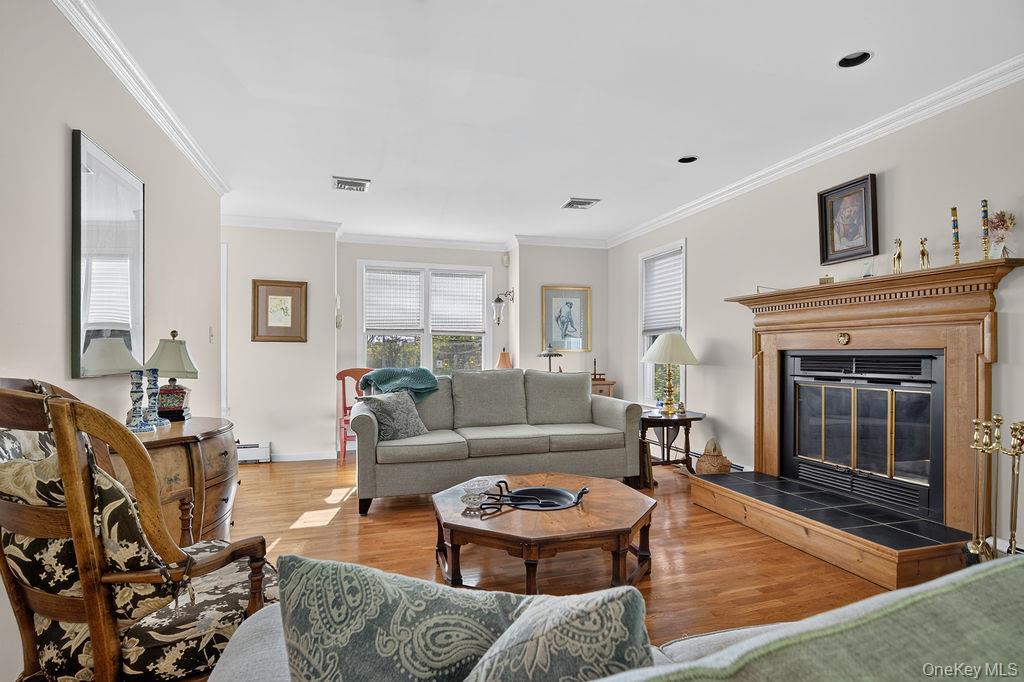 160 Hillside Avenue – For Sale photo 5