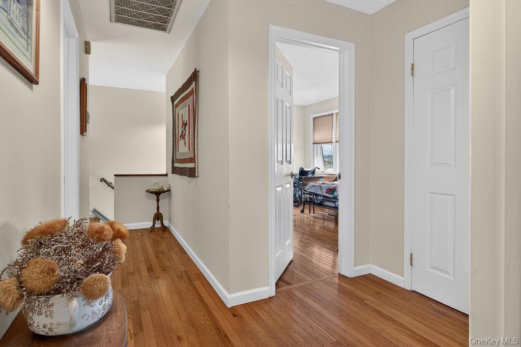 160 Hillside Avenue – For Sale photo 15