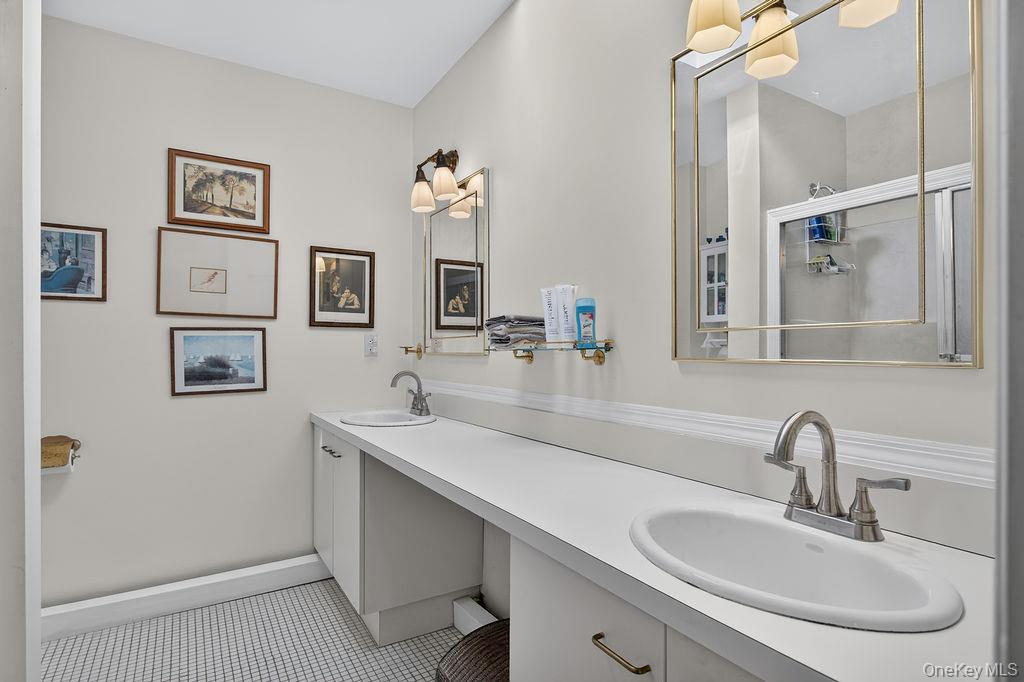 160 Hillside Avenue – For Sale photo 18