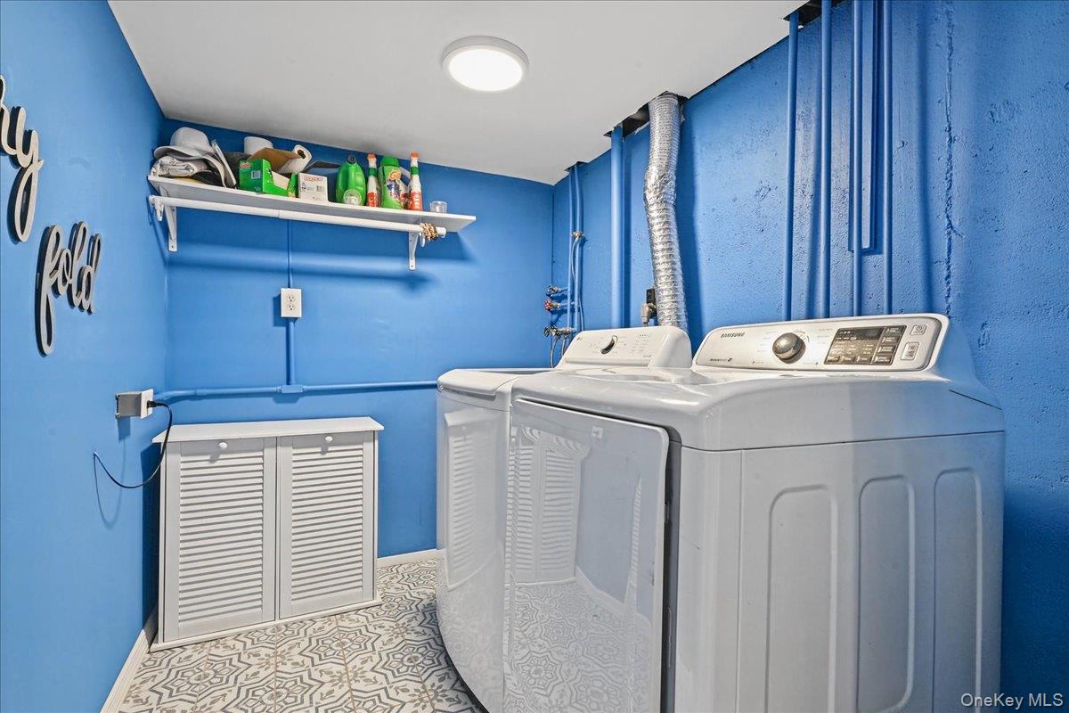 698 Edgewood Drive – For Sale photo 30