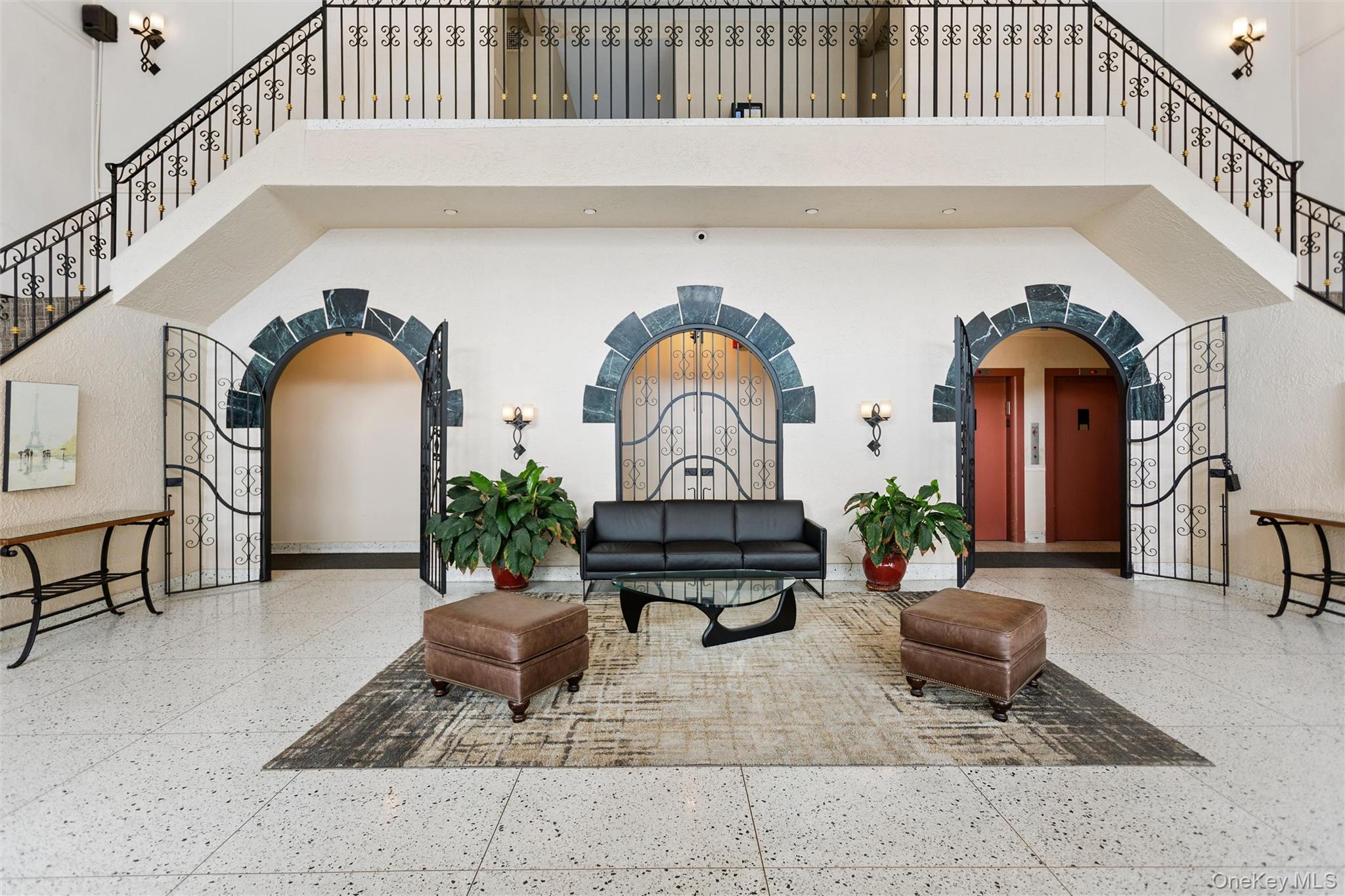 370 W Broadway, Unit 2A photo 3