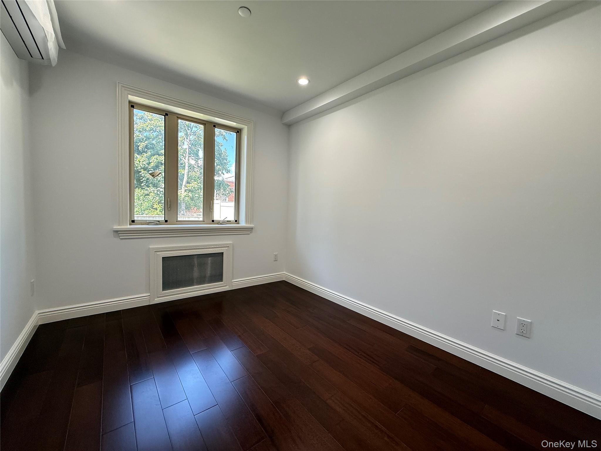 9-24 129th Street – For Sale photo 13