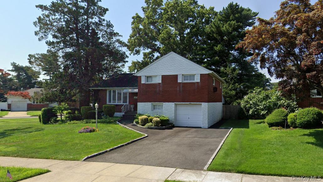 47 Felice Crescent – For Sale photo 2
