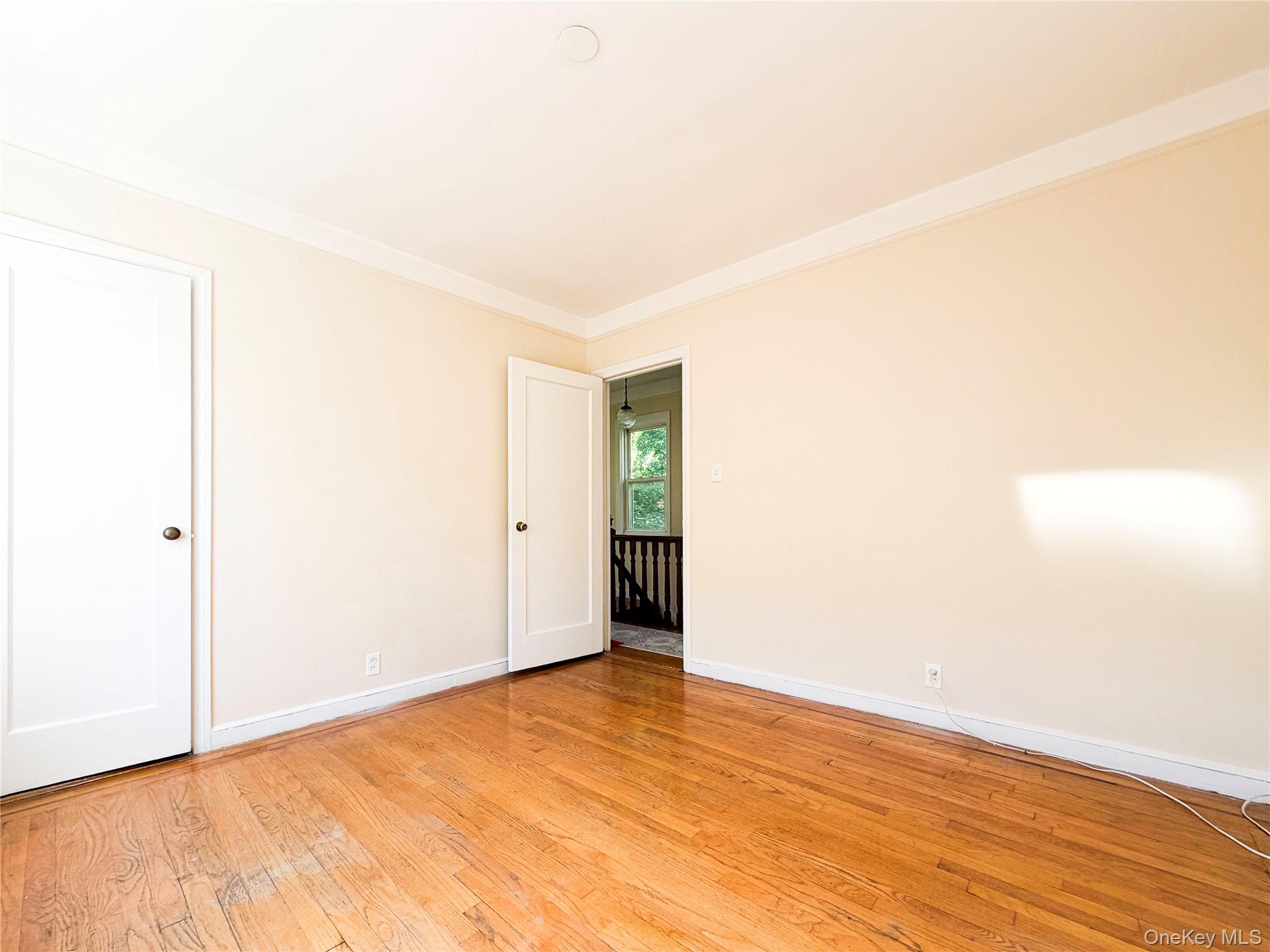 1941 Yates Avenue – For Sale photo 6