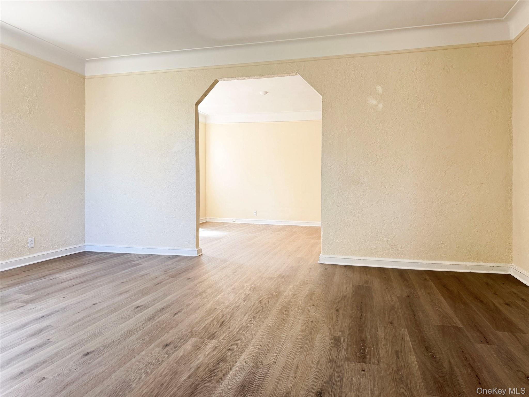1941 Yates Avenue – For Sale