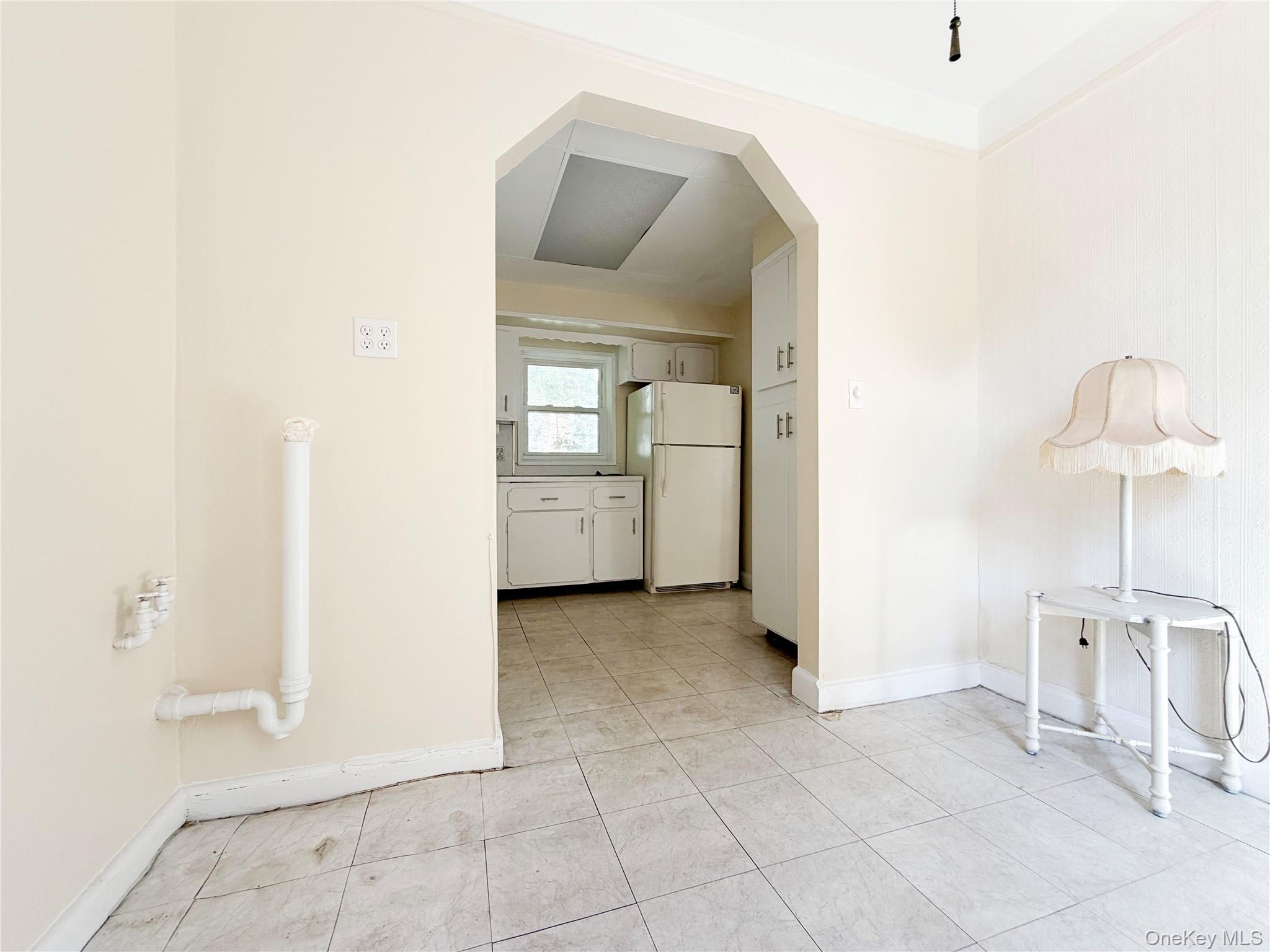 1941 Yates Avenue – For Sale photo 18