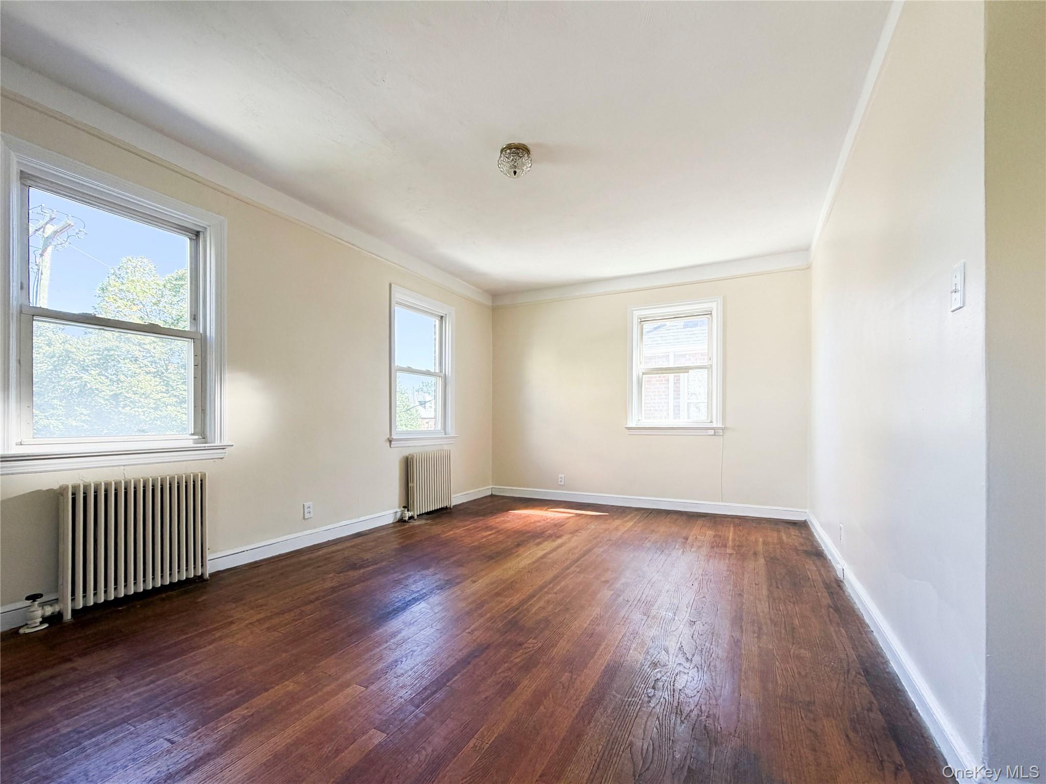 1941 Yates Avenue – For Sale photo 10