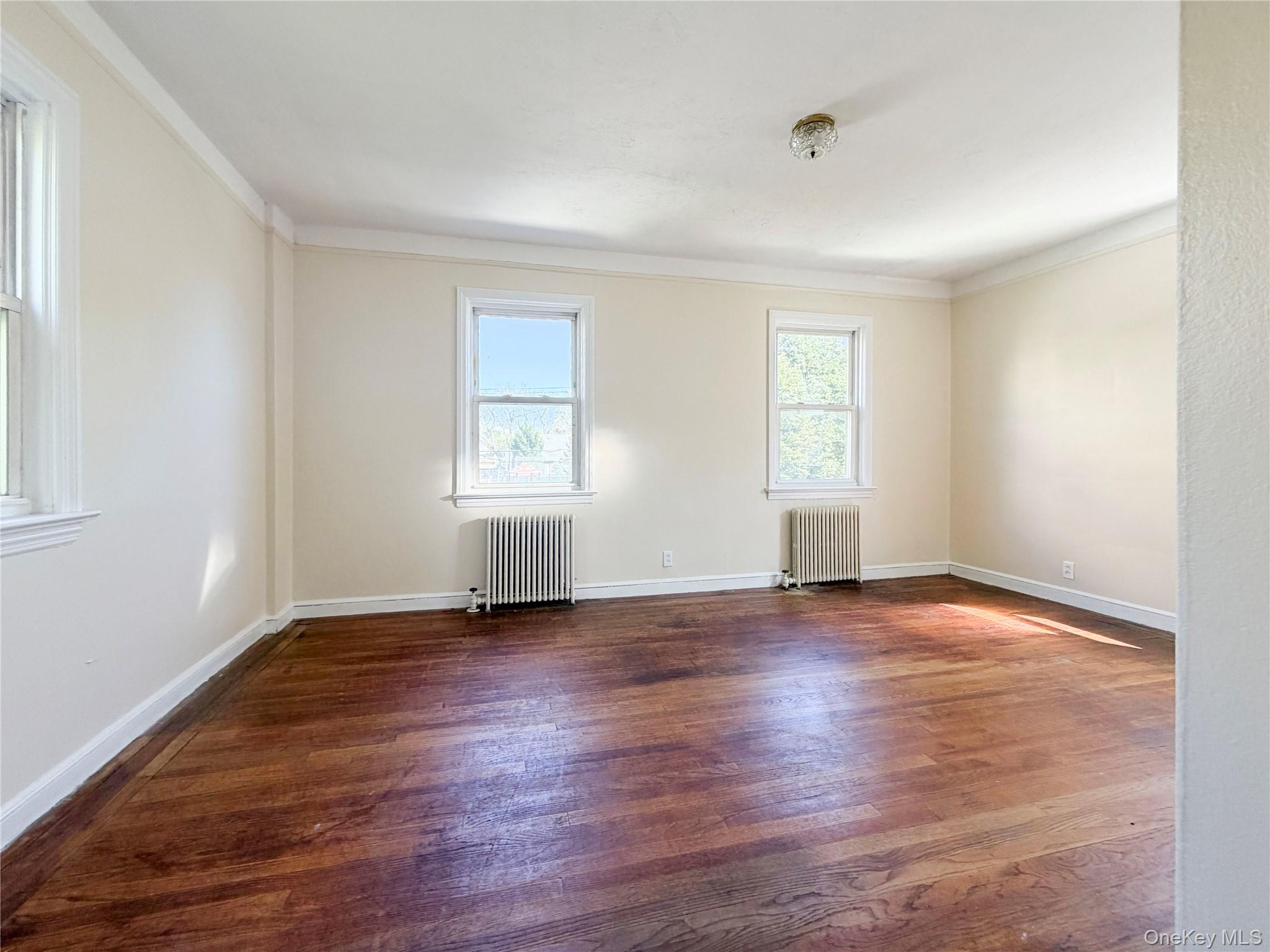 1941 Yates Avenue – For Sale photo 20
