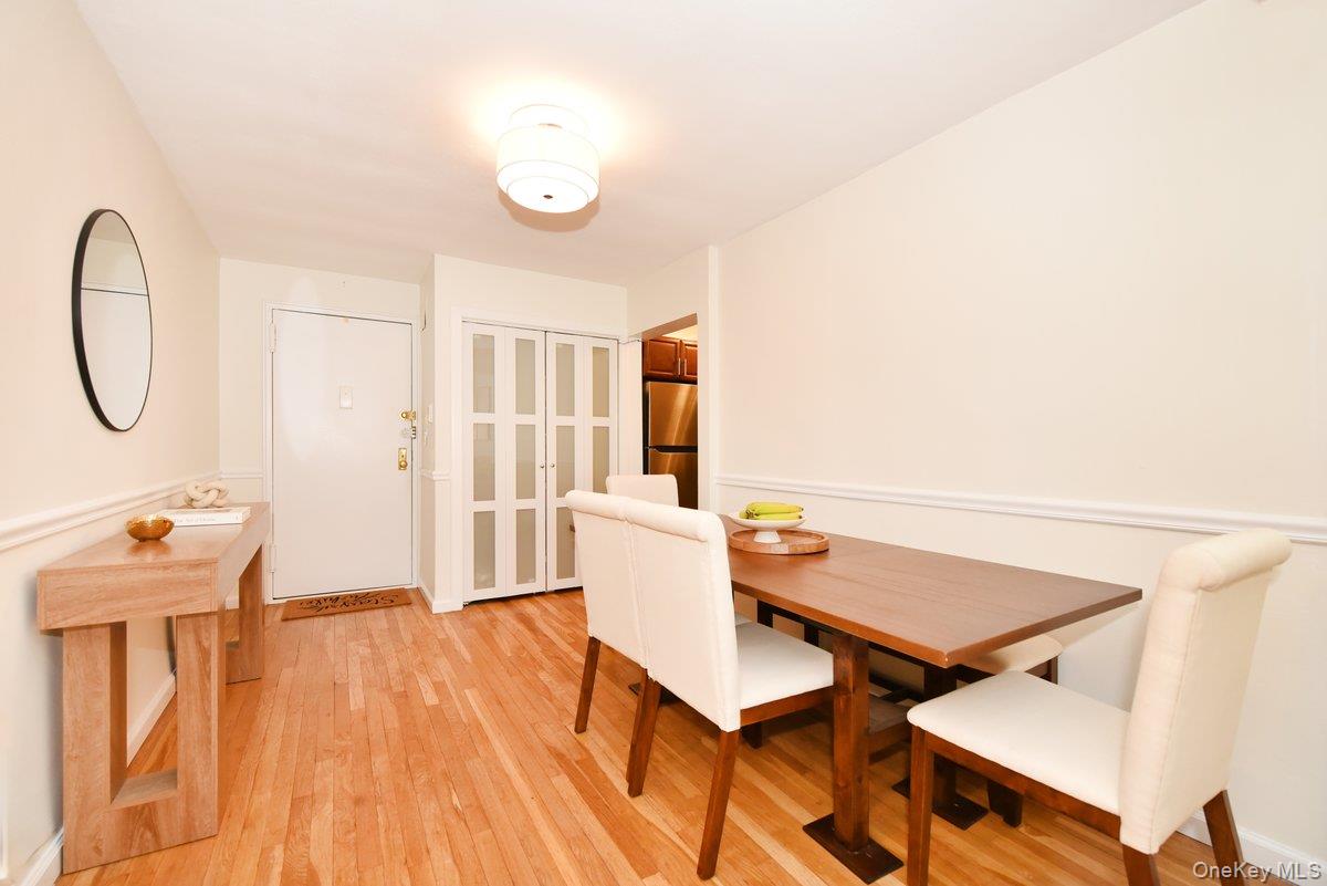 1 Birchwood Court, Unit 2O photo 6