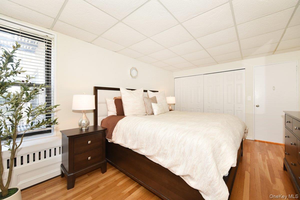 1 Birchwood Court, Unit 2O photo 9