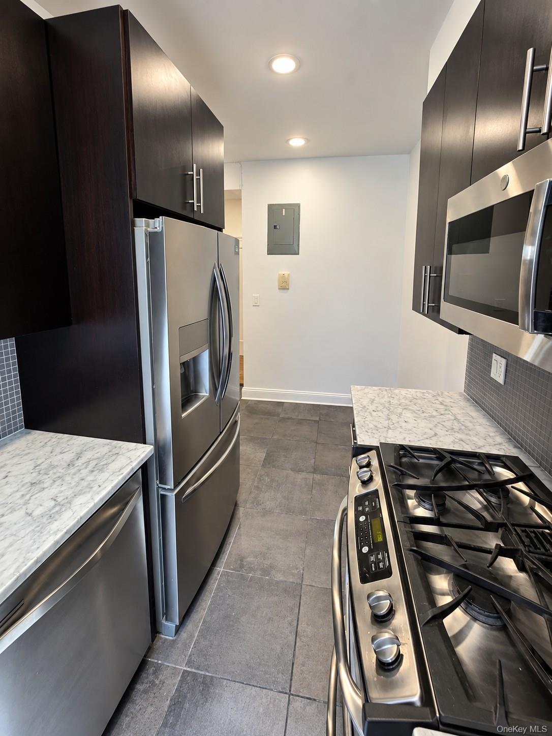 8309 Talbot Street, Unit 1K