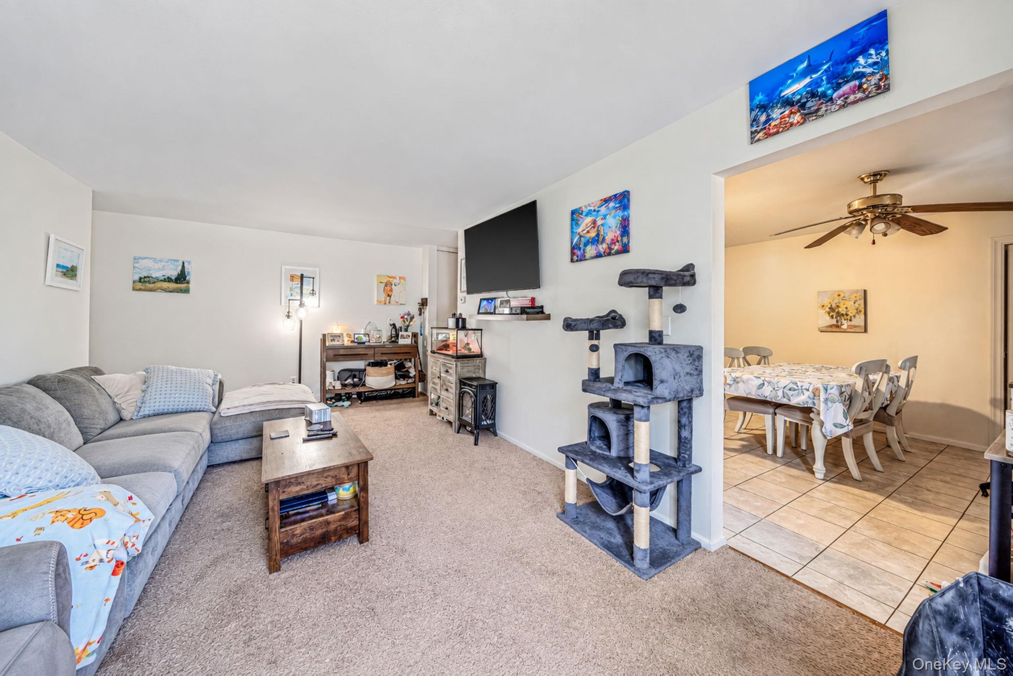 260 Waverly Avenue, Unit 72 photo 8
