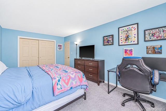 260 Waverly Avenue, Unit 72 photo 10