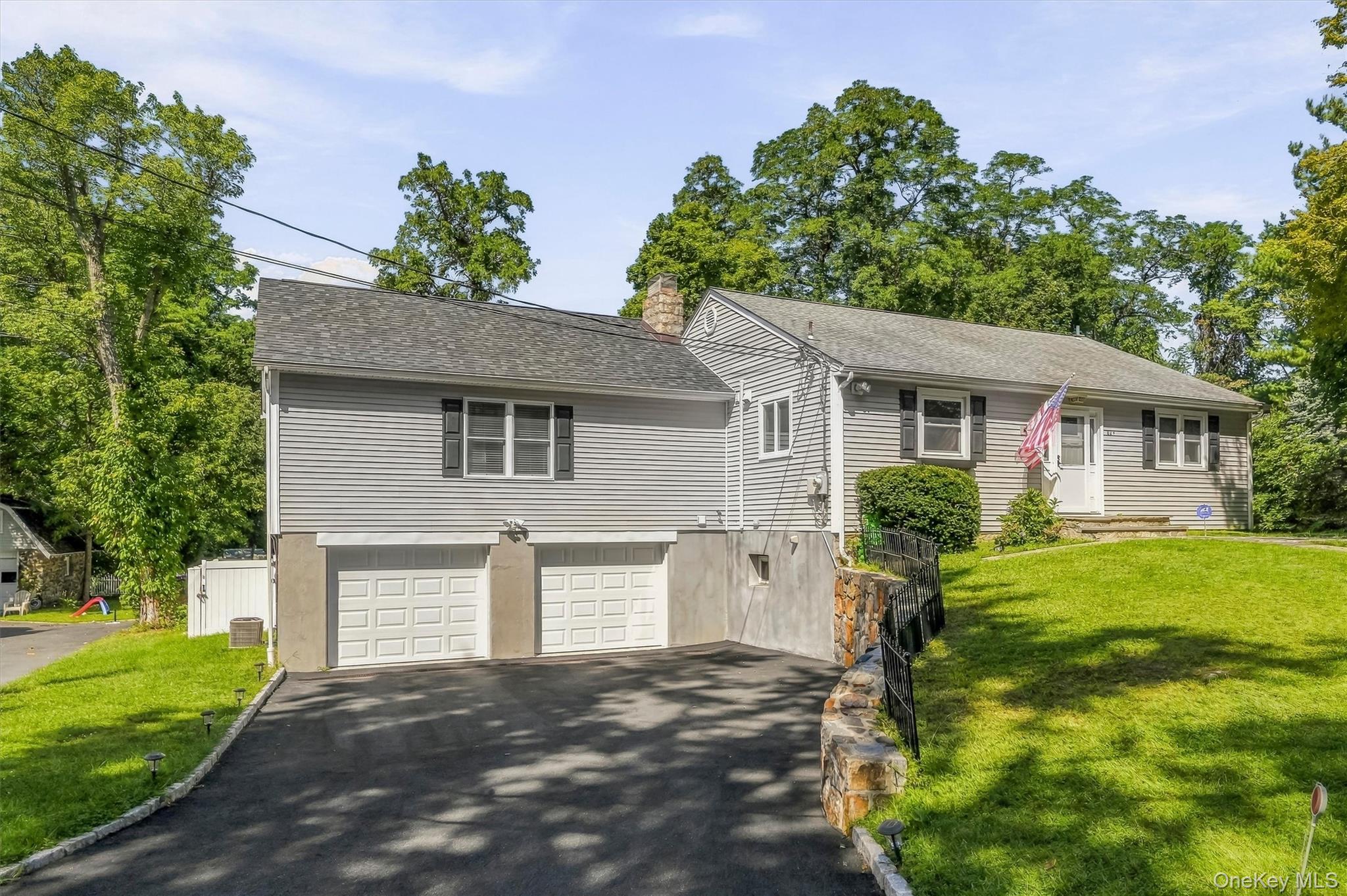 624 Mt View Road – For Sale photo 2