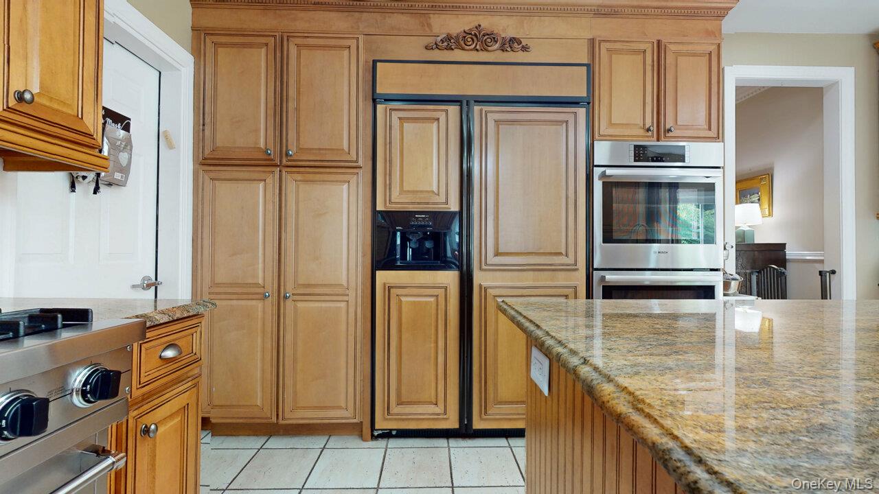9 Roselawn Road – For Sale photo 16