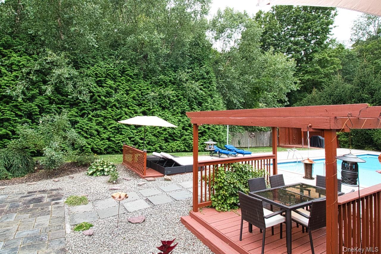 9 Roselawn Road – For Sale photo 35