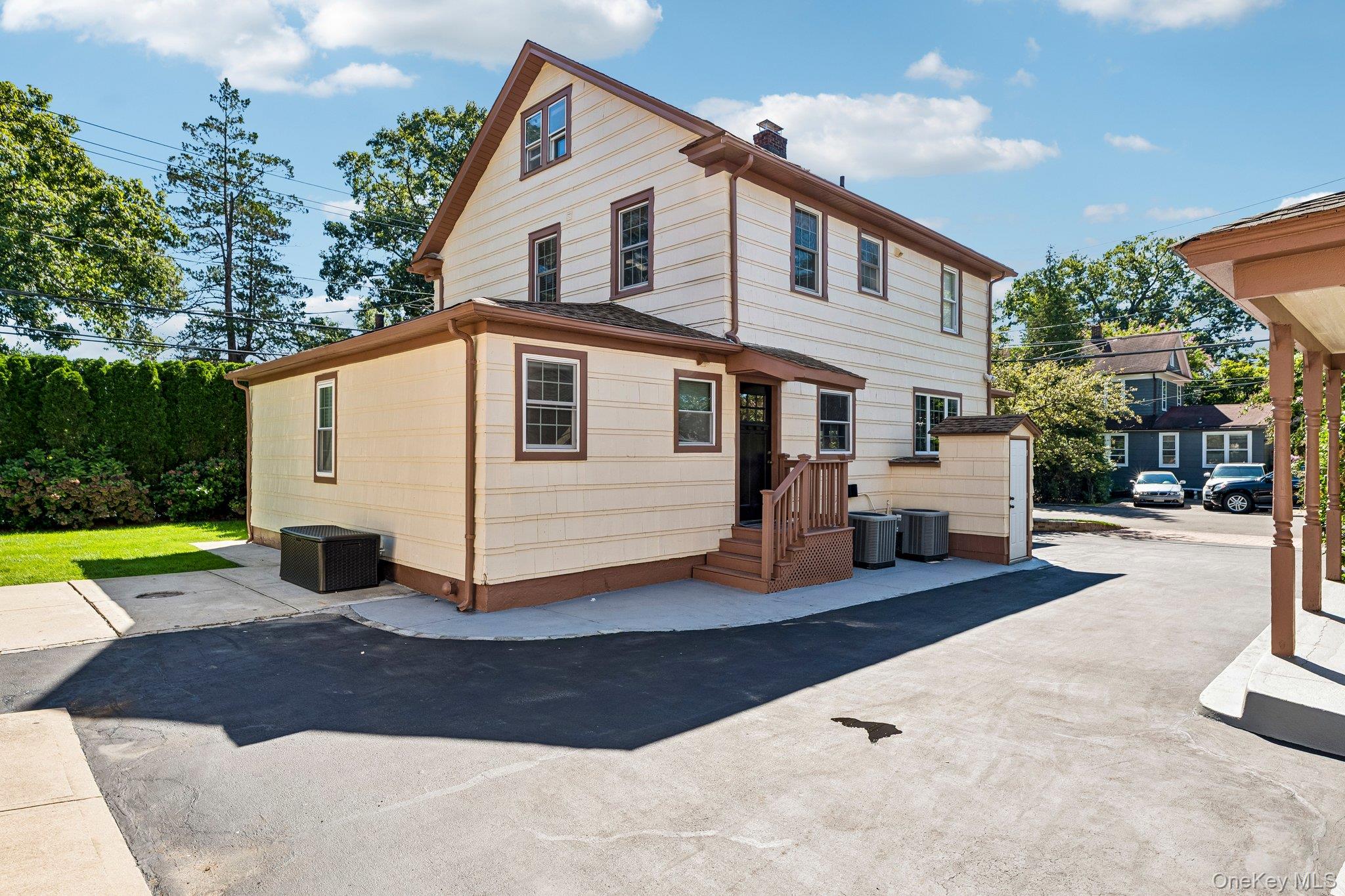77 Jefferson Avenue – For Sale photo 4