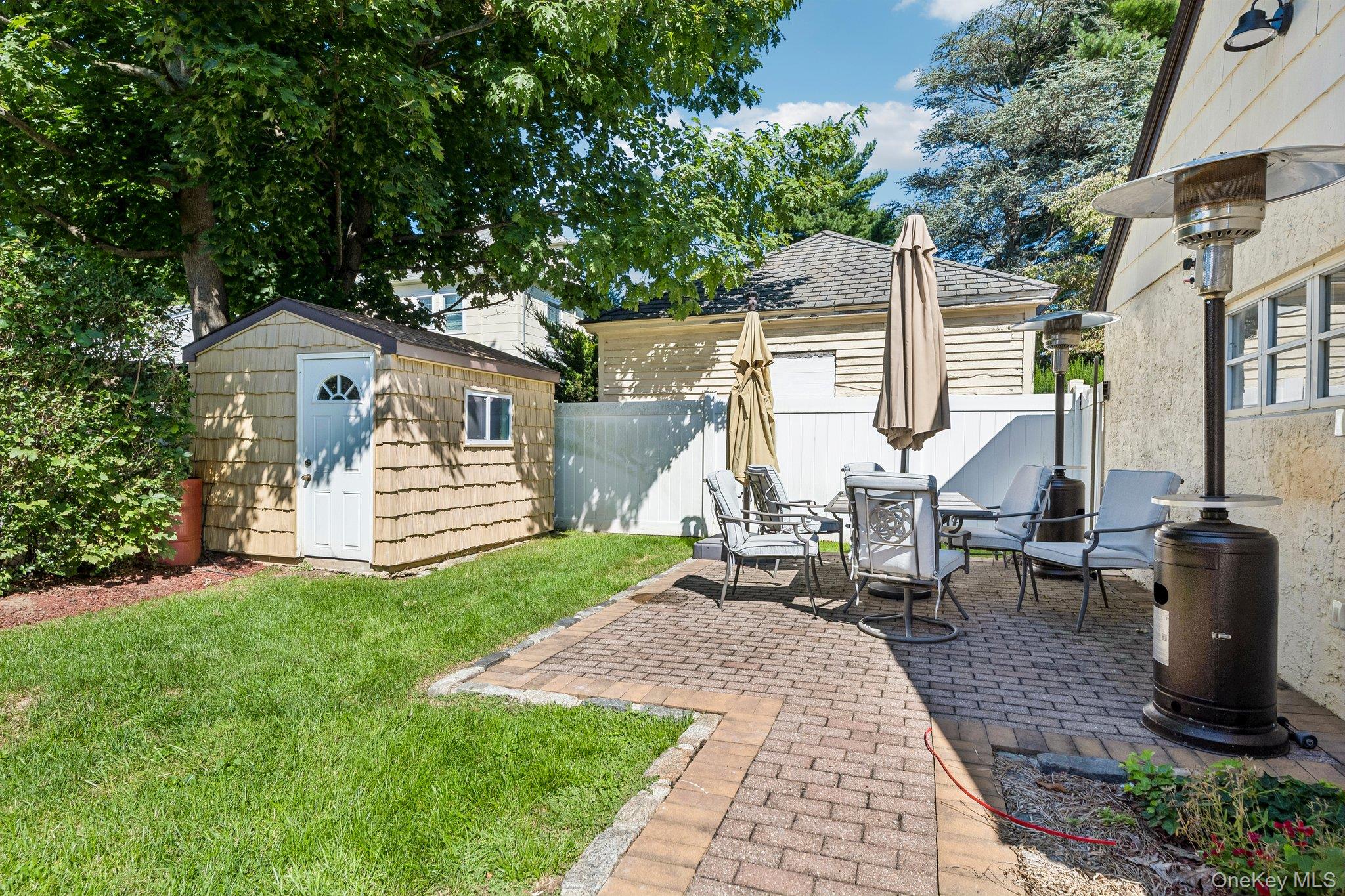 77 Jefferson Avenue – For Sale photo 9