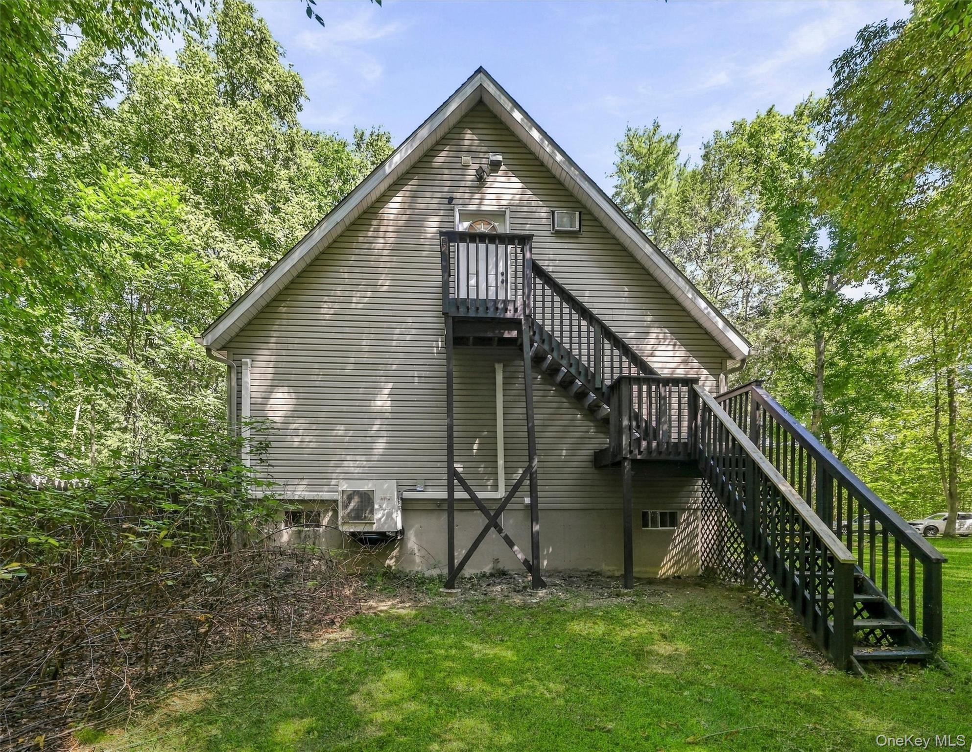 129 Dubois Street – For Sale photo 36