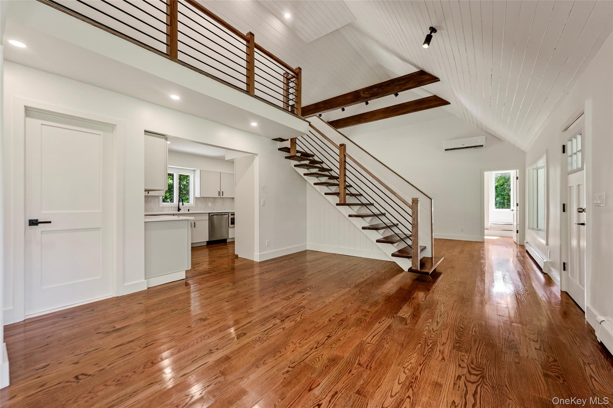 7 Berkshire Court – For Sale photo 11