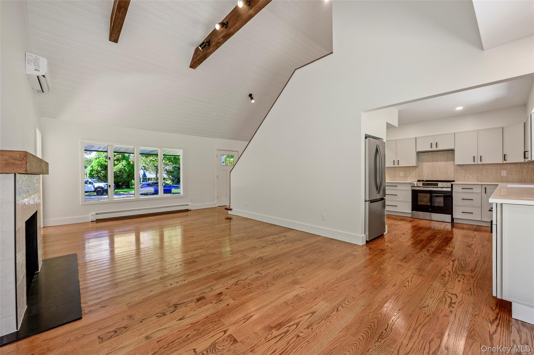 7 Berkshire Court – For Sale photo 8