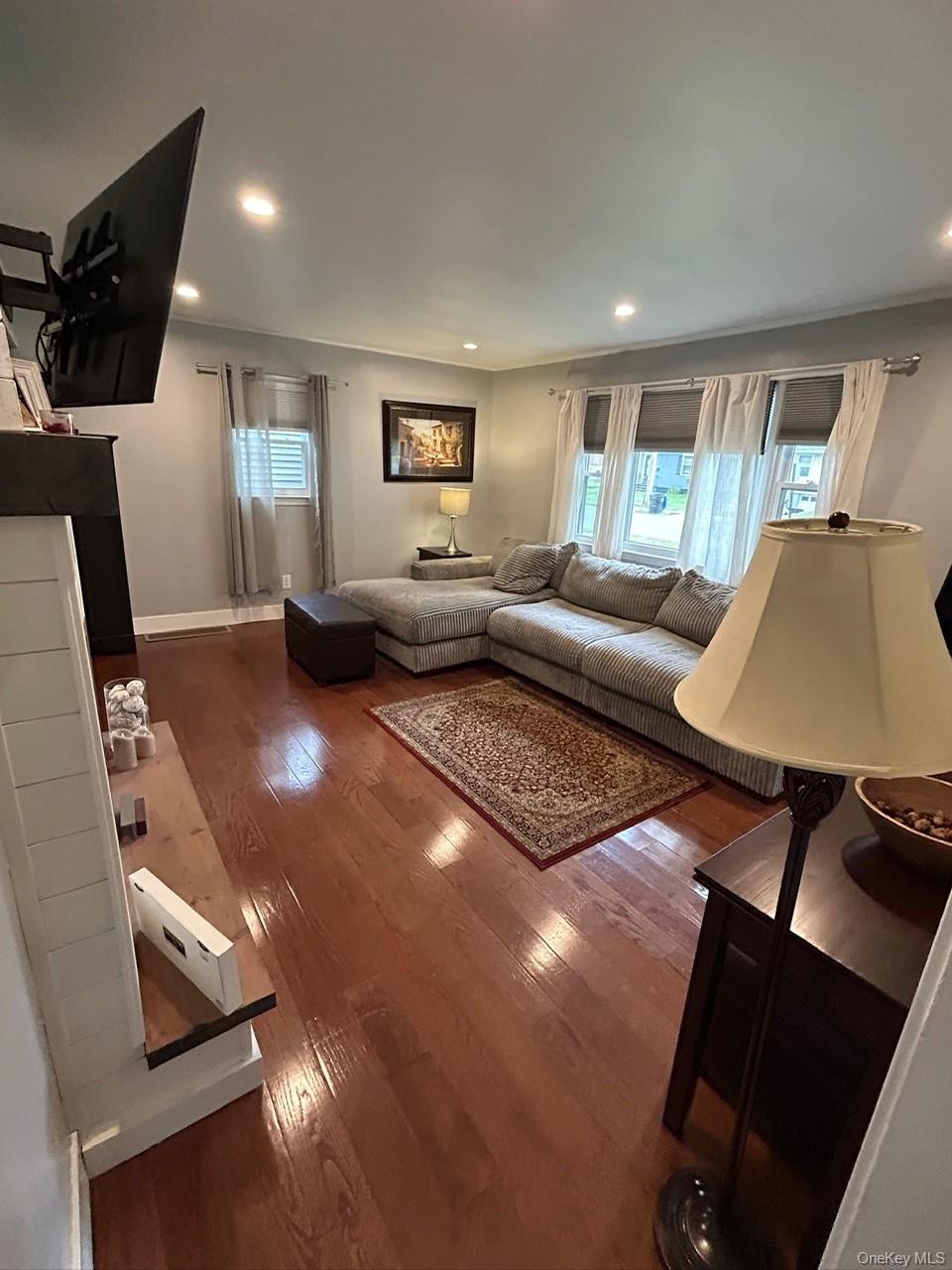 6 Wilson Boulevard – For Sale photo 3