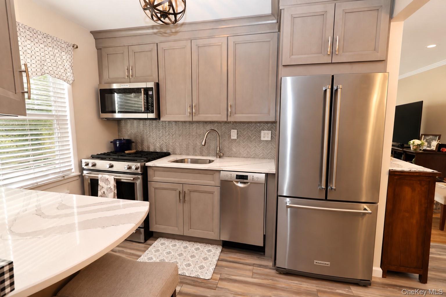 251-35 71st Road, Unit 51 A photo 20