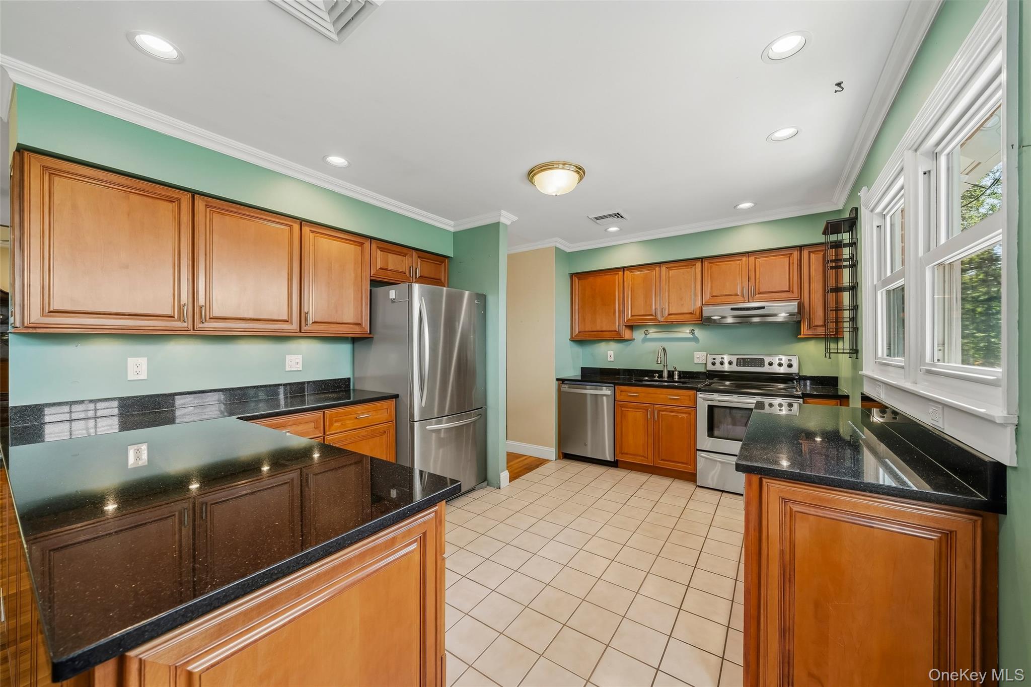 91 Tuthill Road – For Sale photo 3
