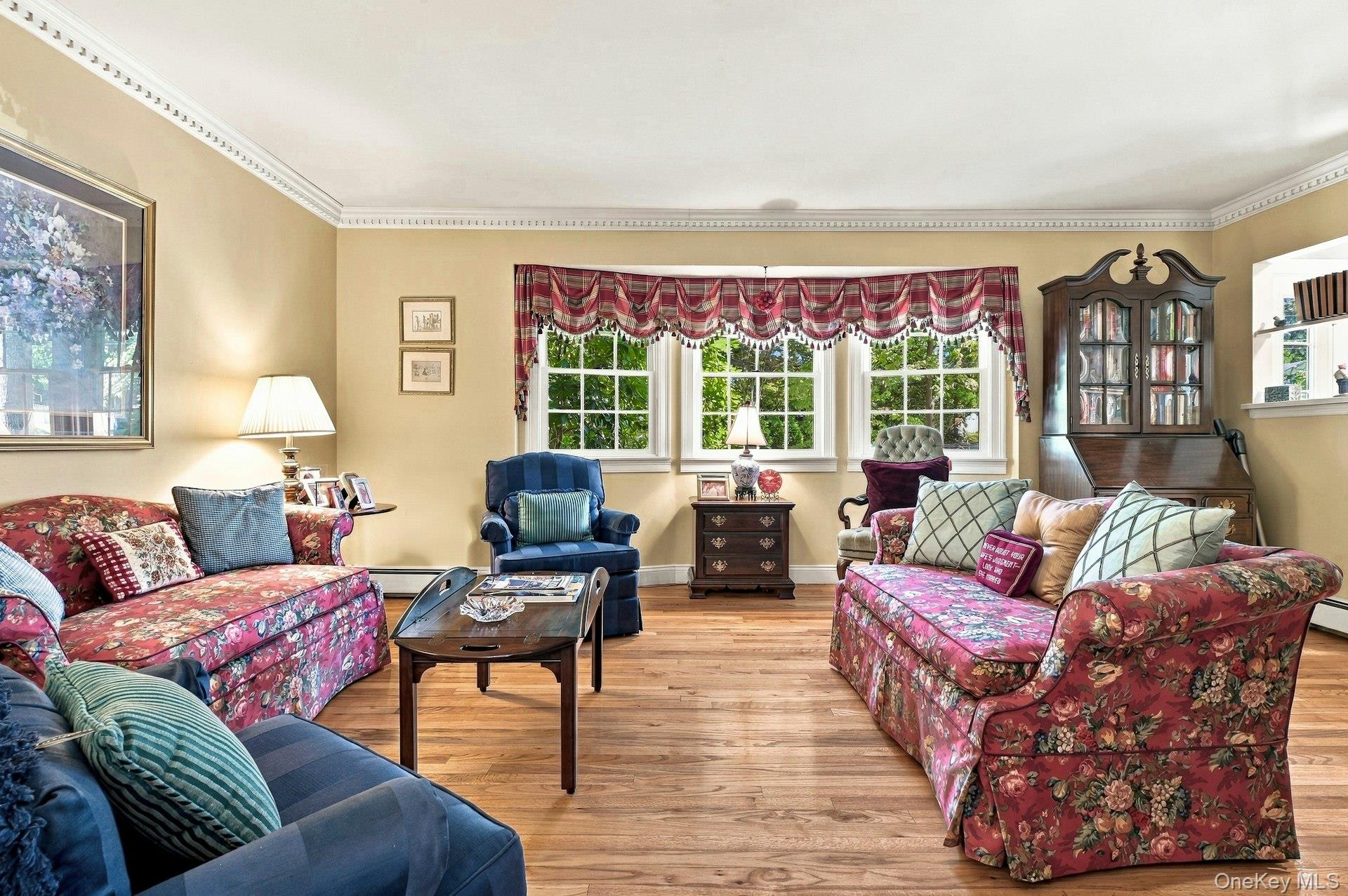 25 W Scudder Place – For Sale photo 4