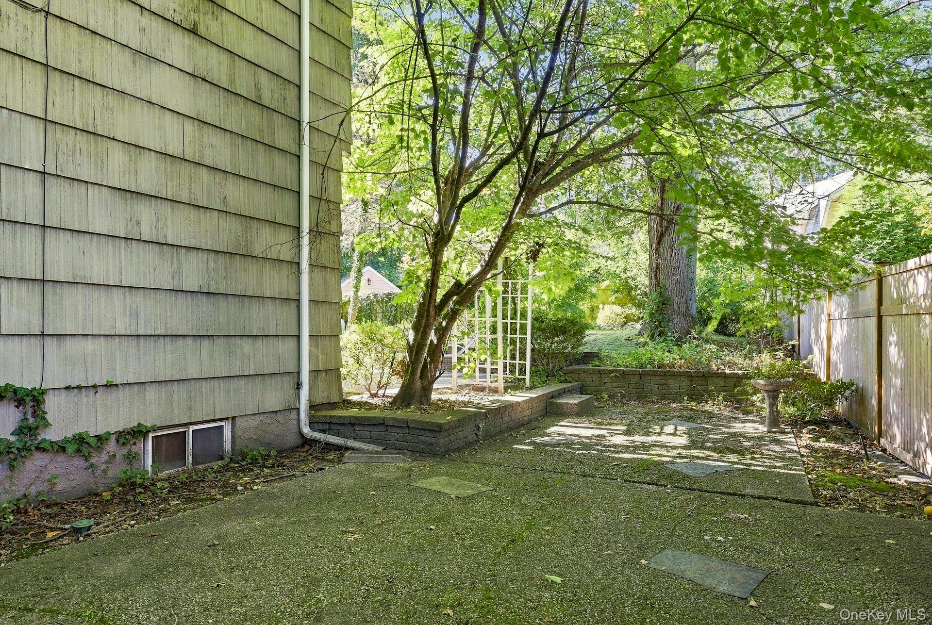 25 W Scudder Place – For Sale photo 28