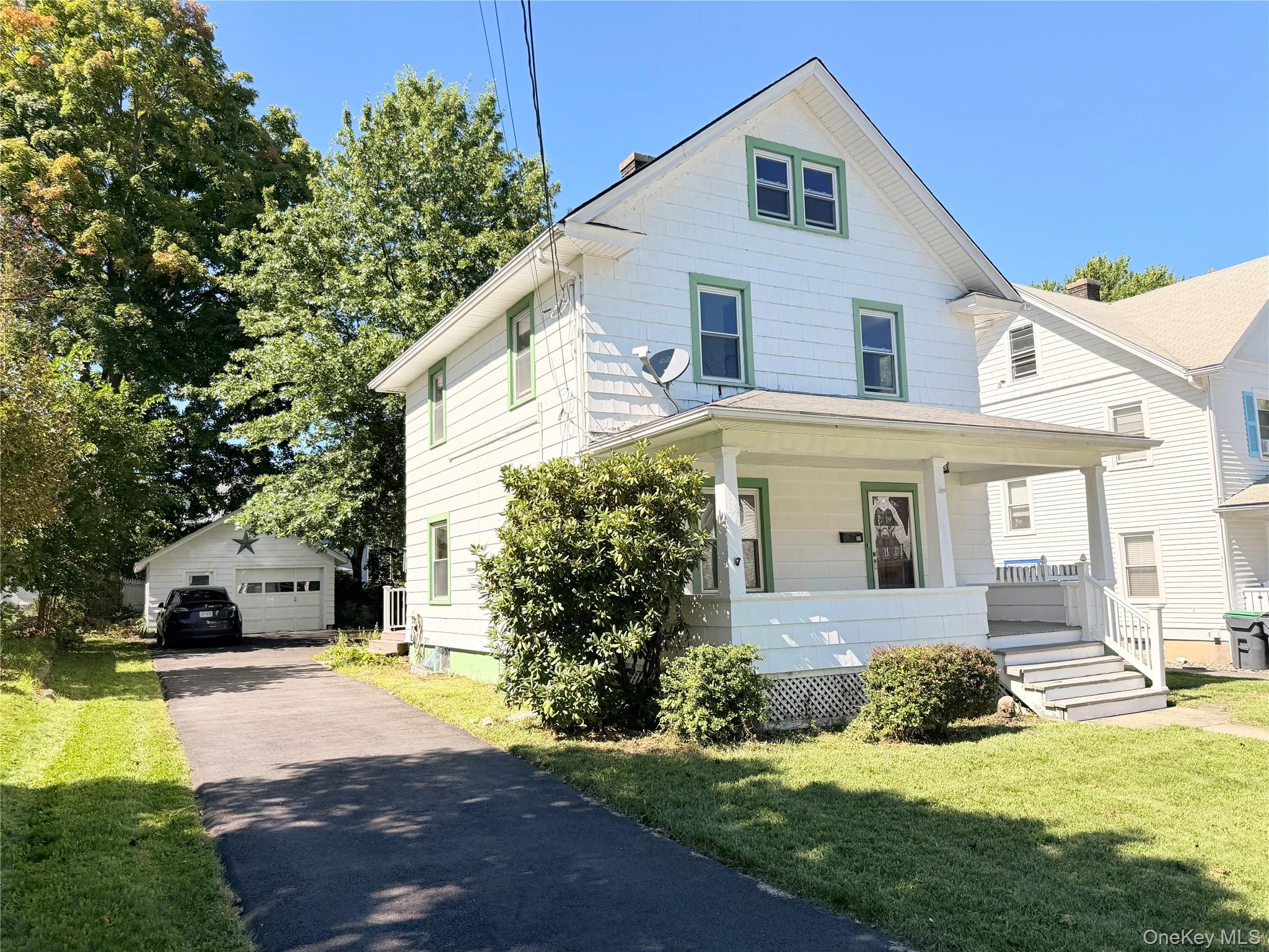 11 Gardner Avenue – For Sale photo 2