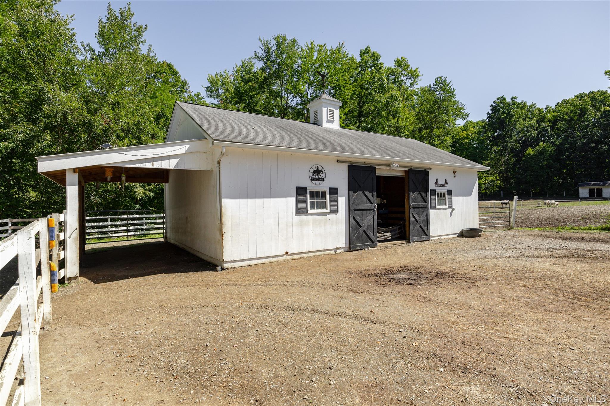 26 Gold Road – For Sale photo 33