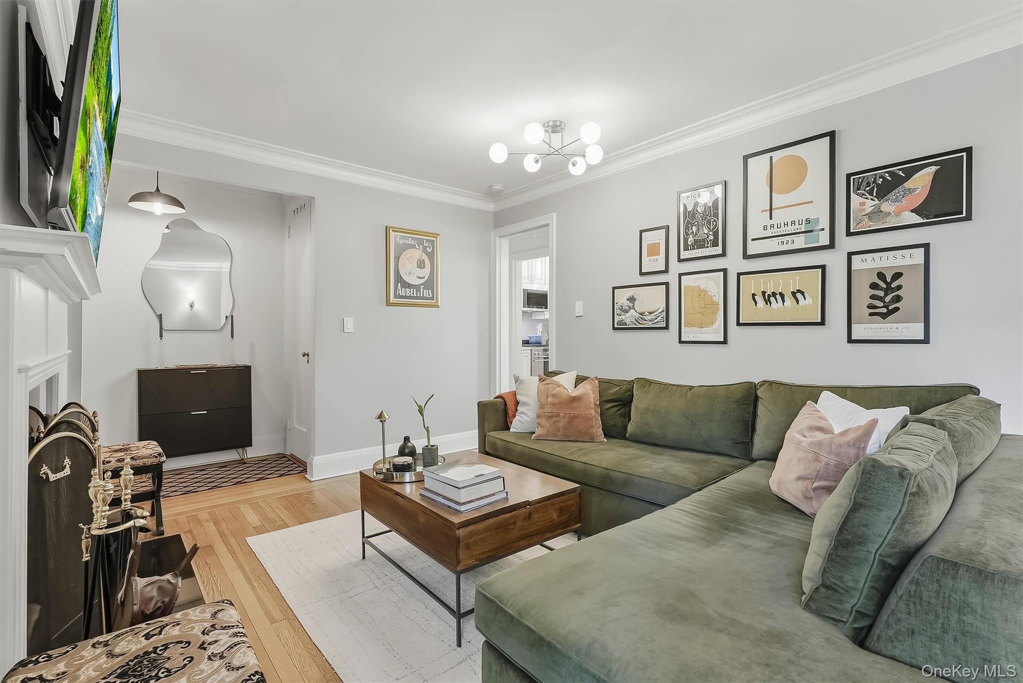 20 N North Broadway, Unit G230 photo 9
