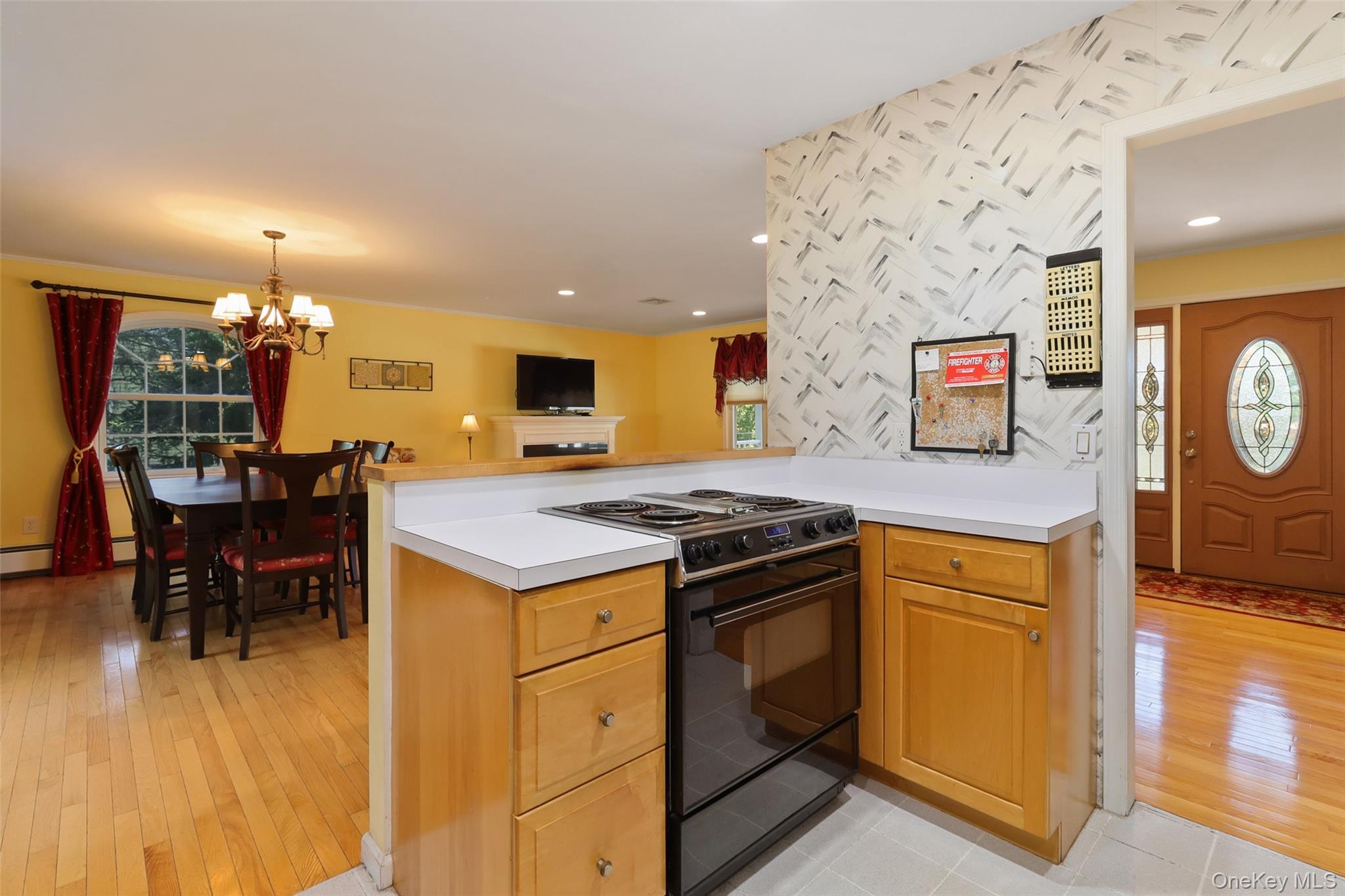 3832 Valleyview Street – For Sale photo 16