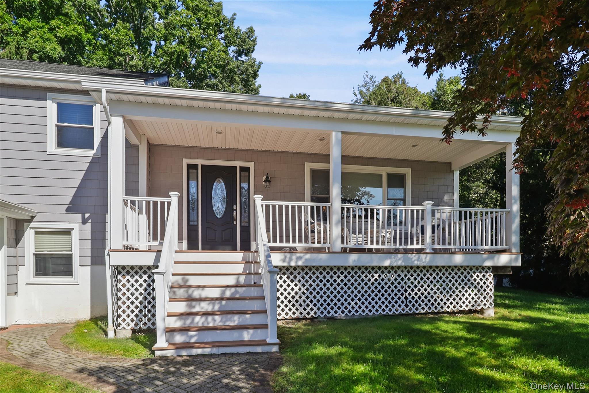 3832 Valleyview Street – For Sale photo 36