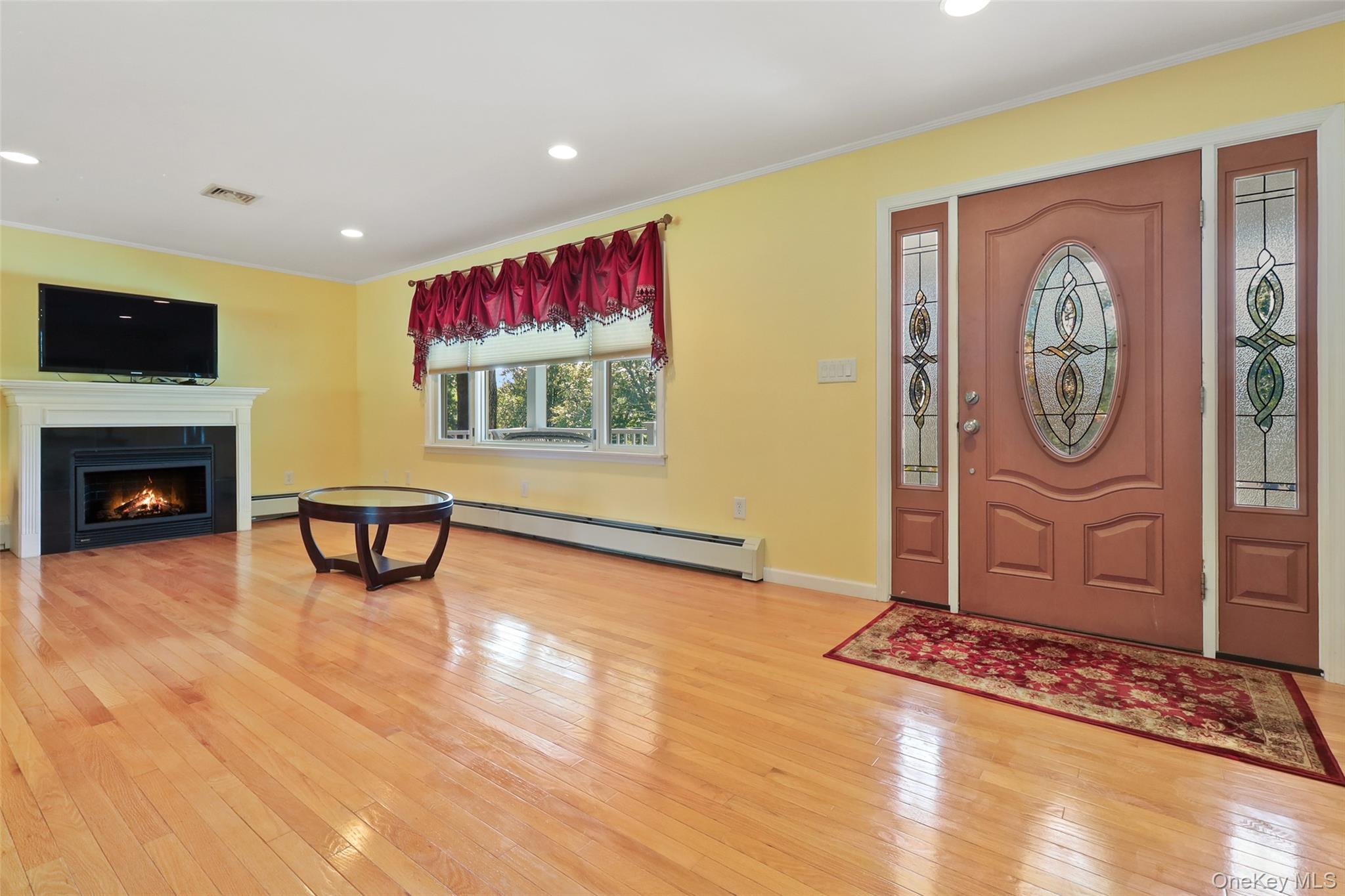 3832 Valleyview Street – For Sale photo 6