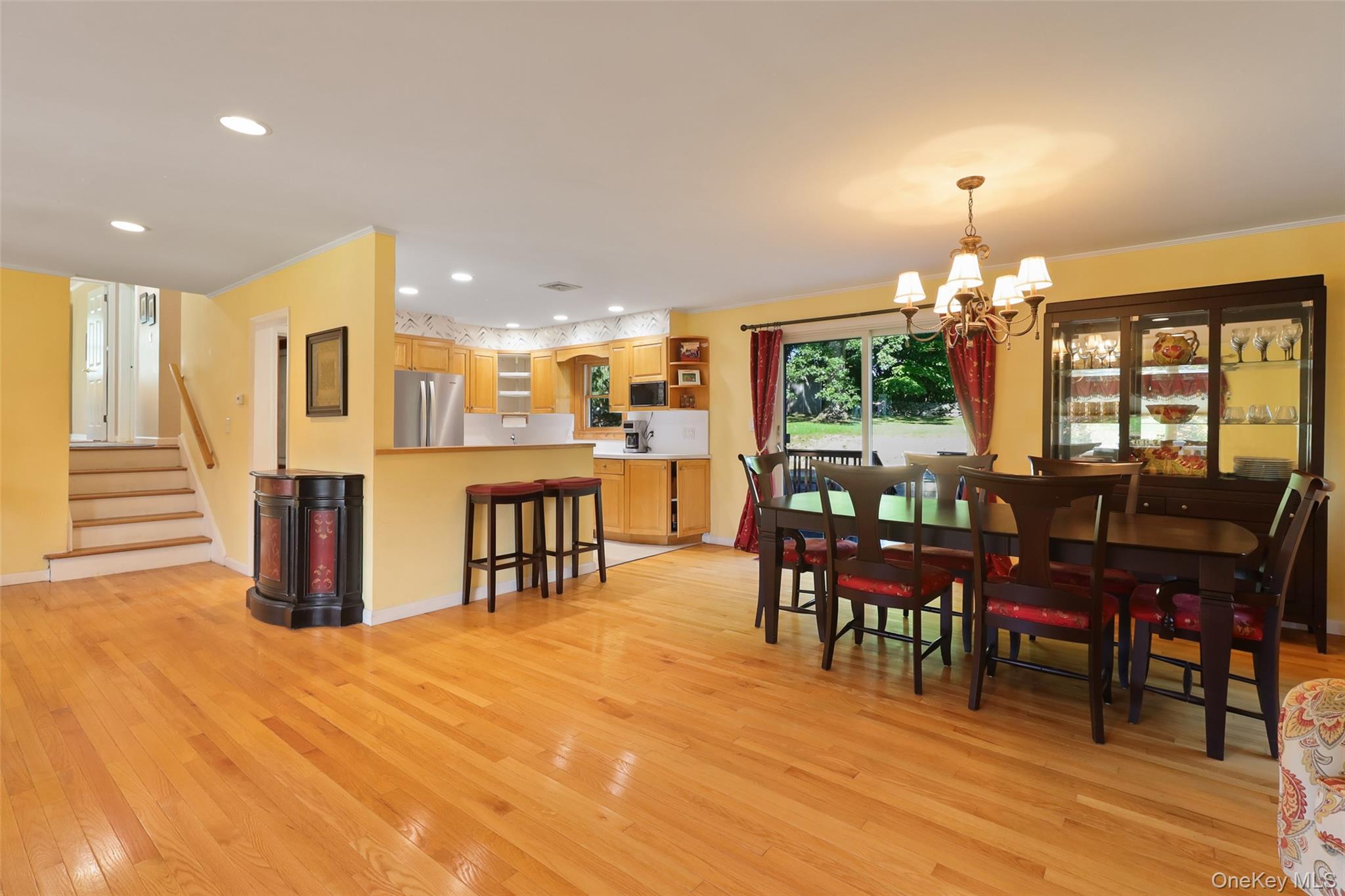 3832 Valleyview Street – For Sale photo 14