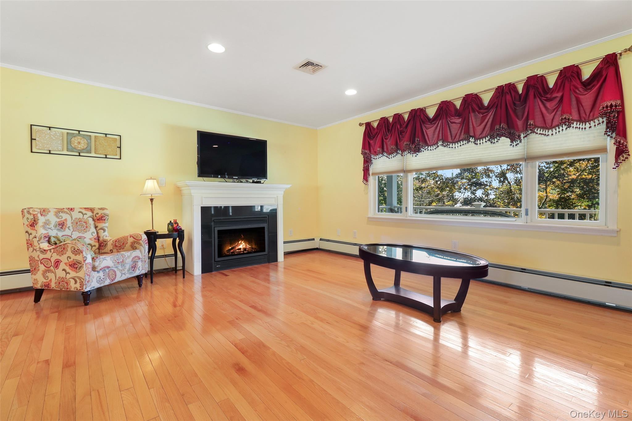 3832 Valleyview Street – For Sale photo 9