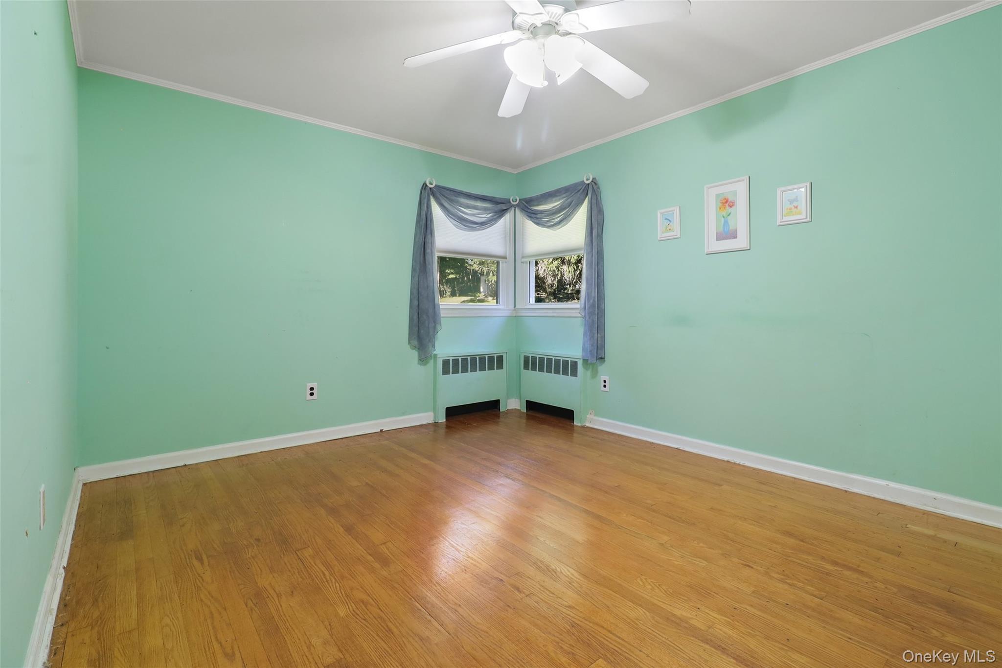 3832 Valleyview Street – For Sale photo 20