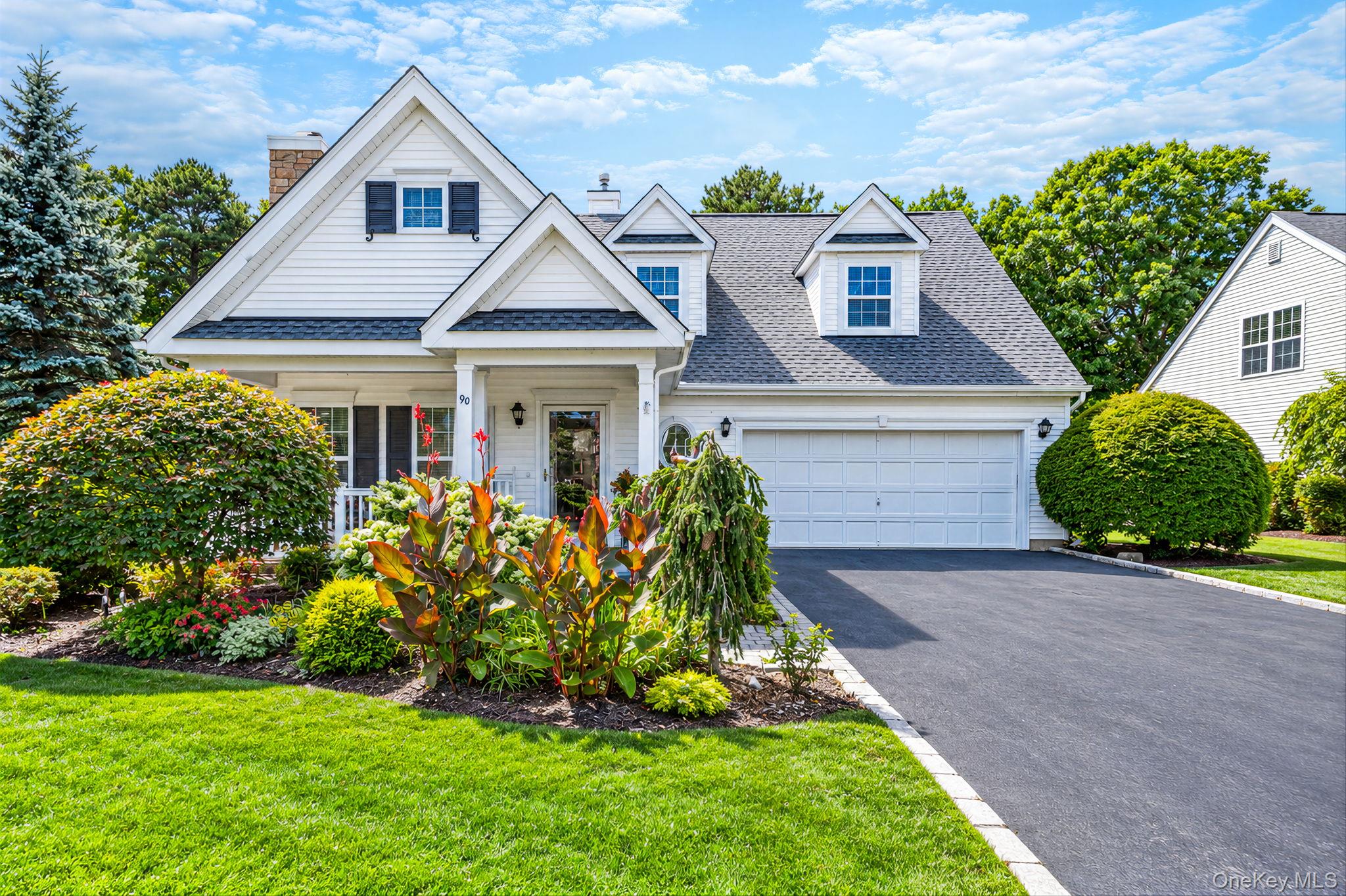 90 Golden Spruce Drive – For Sale