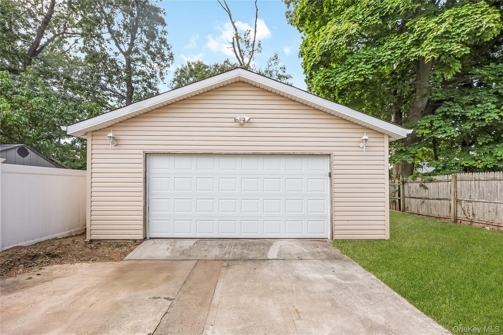 54 W Marshall Street – For Sale photo 27