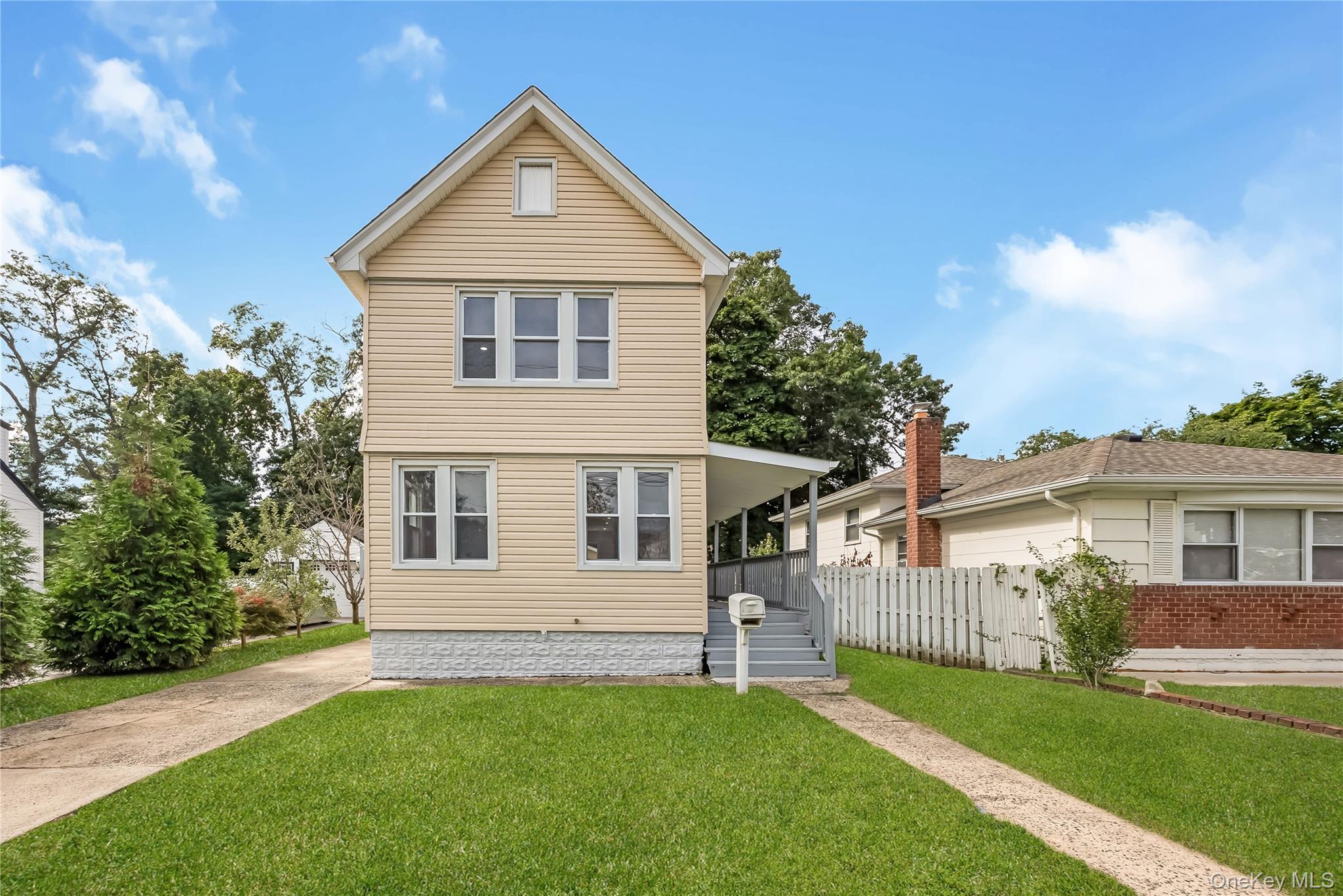 54 W Marshall Street – For Sale