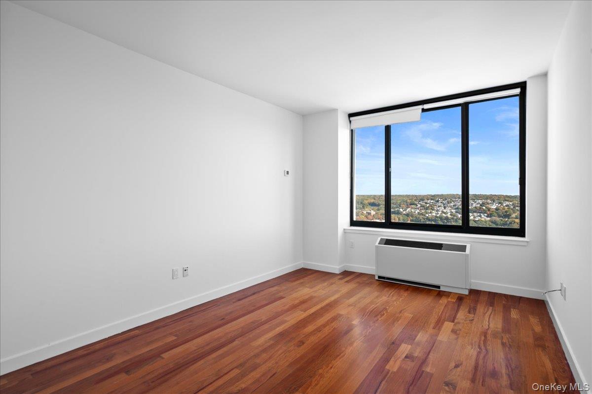 10 City Place, Unit 25F photo 17