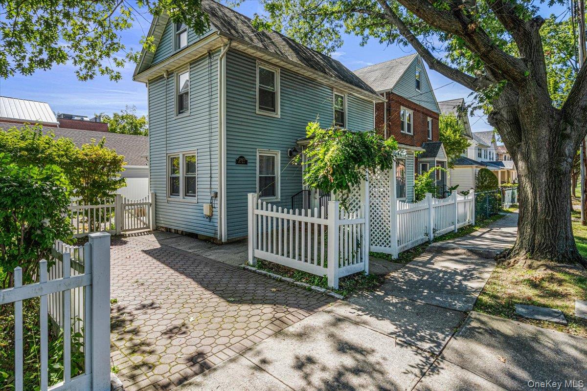 209-72 45th Drive – For Sale