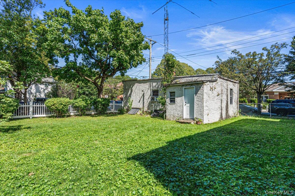 209-72 45th Drive – For Sale photo 28