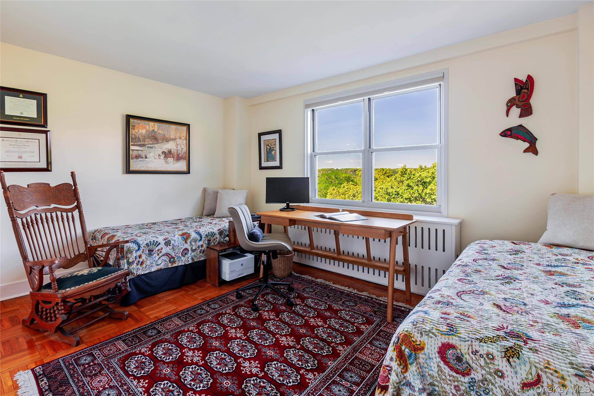 3935 Blackstone Avenue, Unit 8B photo 9