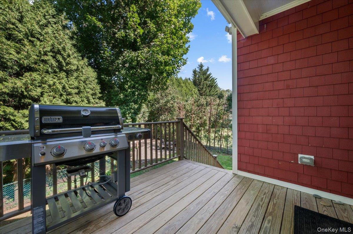 10 E Brookside Drive – For Sale photo 36