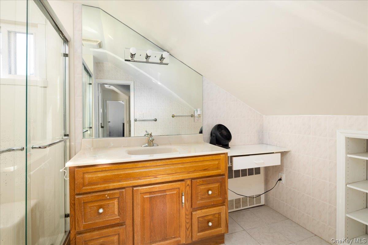 10 Seneca Drive – For Sale photo 14