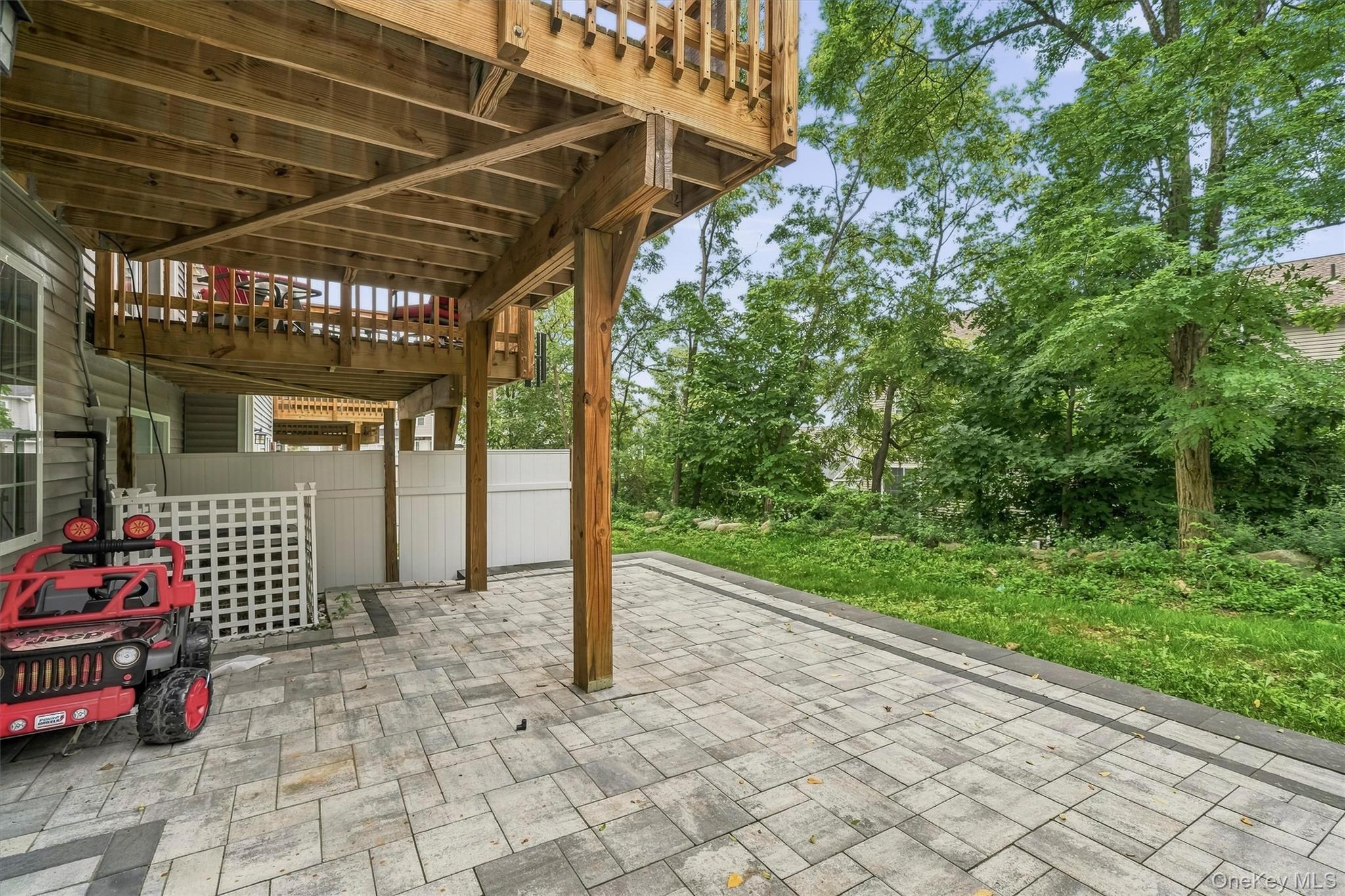 809 Fairway Court – For Sale photo 38