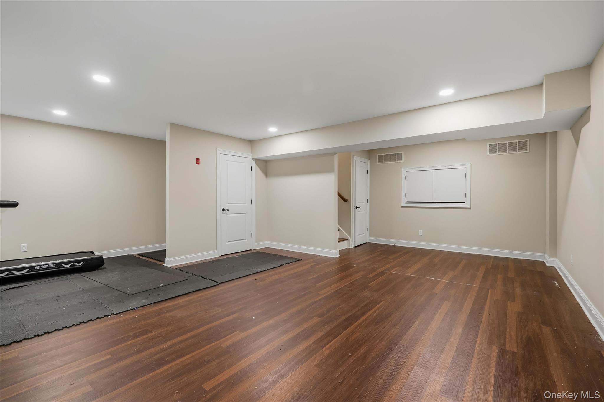 809 Fairway Court – For Sale photo 33